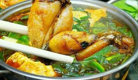 Hình ảnh Lẩu ếch nấu thái