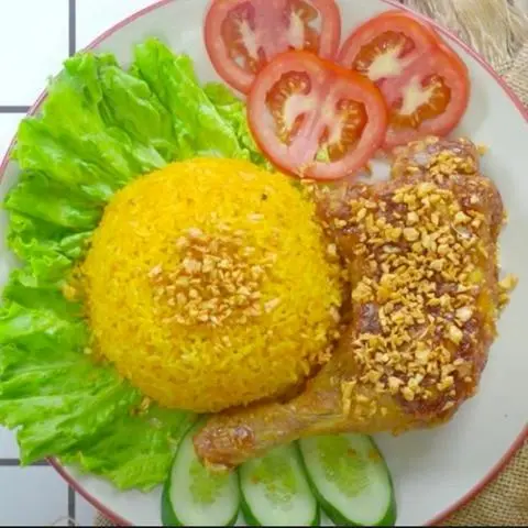 Hình ảnh cơn đùi chiên cháy bơ tỏi