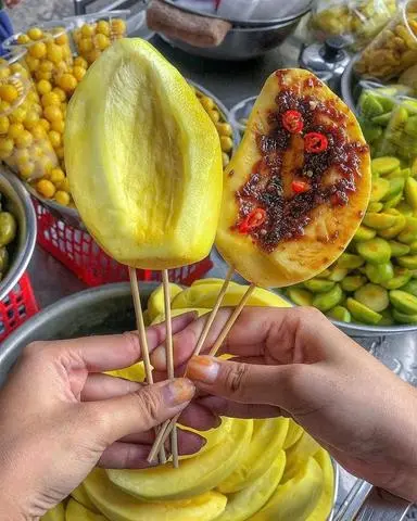 Hình ảnh Xoài ngâm miếng lớn