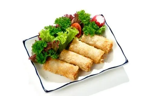 Hình ảnh Cơm chả giò rế