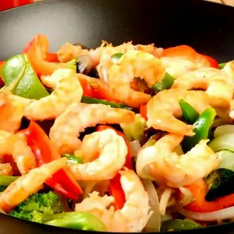 Hình ảnh Cơm chiên hải sản - cơm thêm