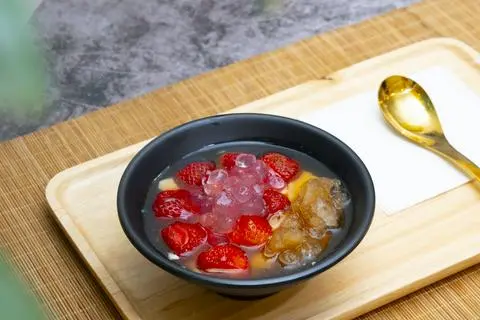 Hình ảnh Tàu Hũ Dâu - Tofu With Strawberry (COLD)