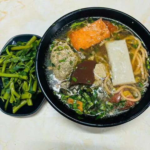 Hình ảnh Canh bún cua chả