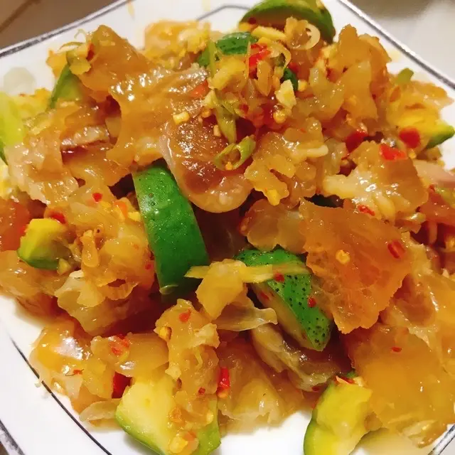 Hình ảnh Gân Bò Ngâm Cóc Chua Cay