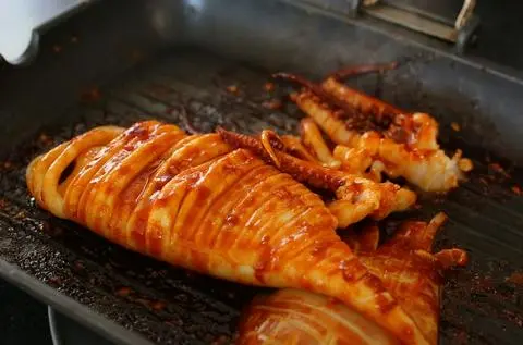 Hình ảnh mực nướng sa tế 