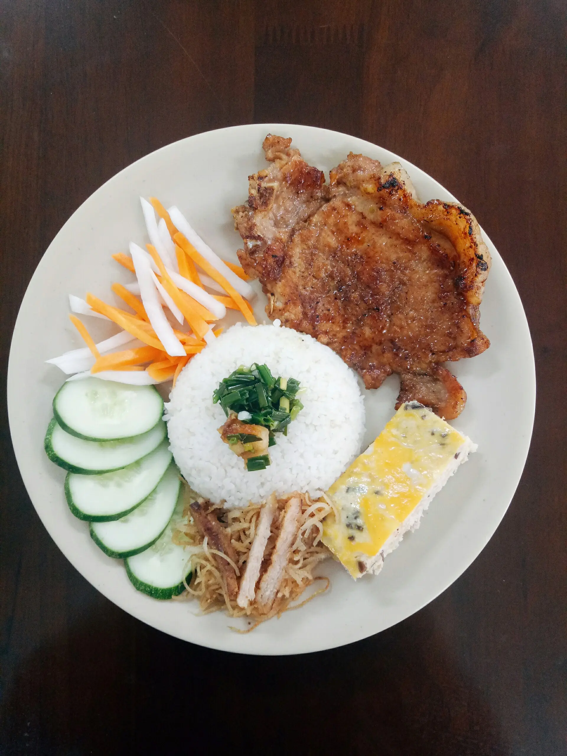 Hình ảnh Sườn, bì, chả