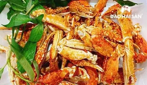 Hình ảnh Càng ghẹ xào bơ tỏi (bắp mỹ, tóp mỡ)