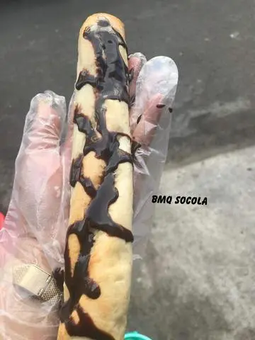 Hình ảnh Bánh Mì Que Socola