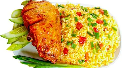 Hình ảnh cơm dương châu má đùi