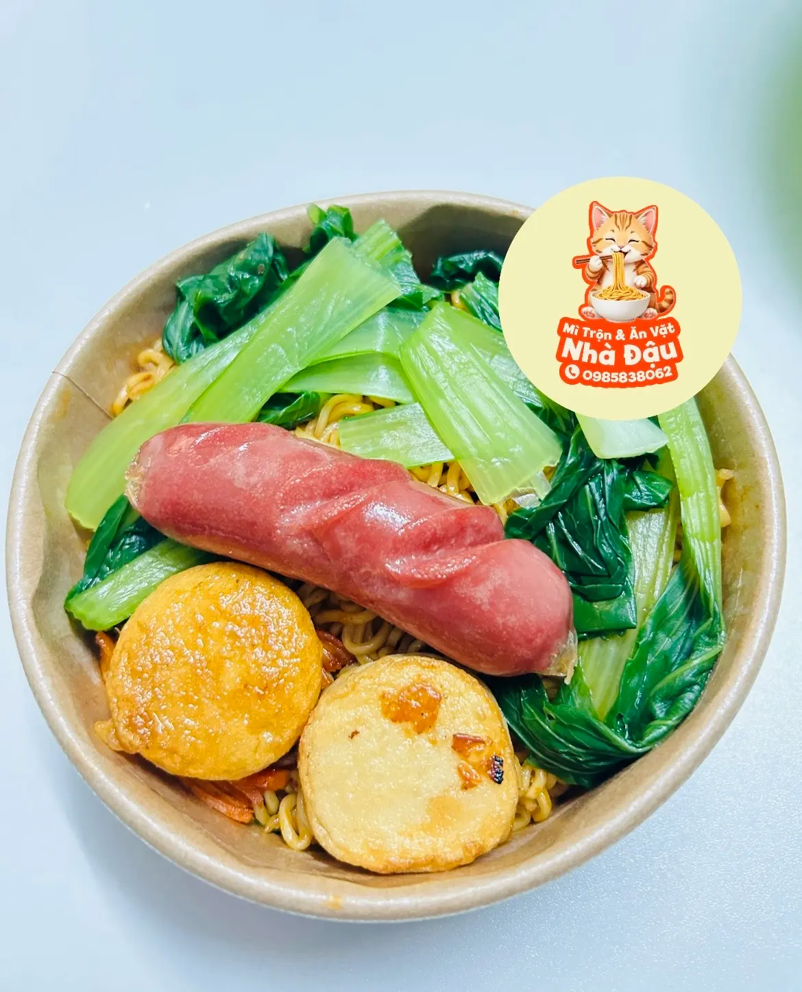 Hình ảnh Mì Trộn Xúc Xích & Đậu Hũ Phomai