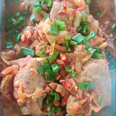 Hình ảnh Cơm Đậu Hũ Nhồi Thịt sốt cà chua 