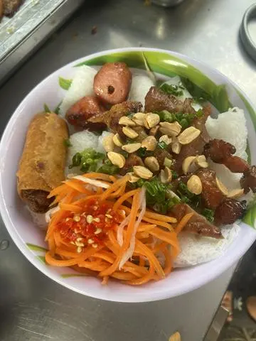 Hình ảnh bánh hỏi thập cẩm + 7UP