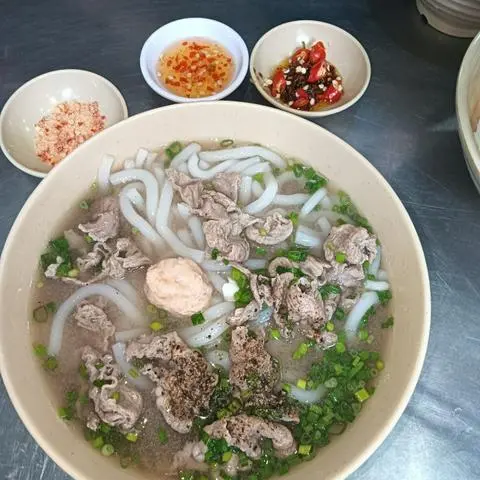 Hình ảnh Bún Nước Bò Tôm