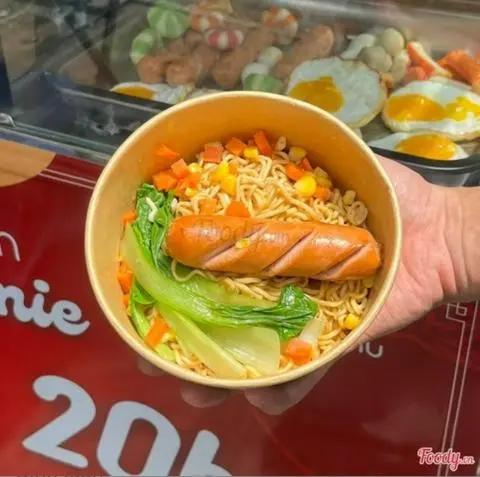 Hình ảnh Mì Trộn Xúc Xích 