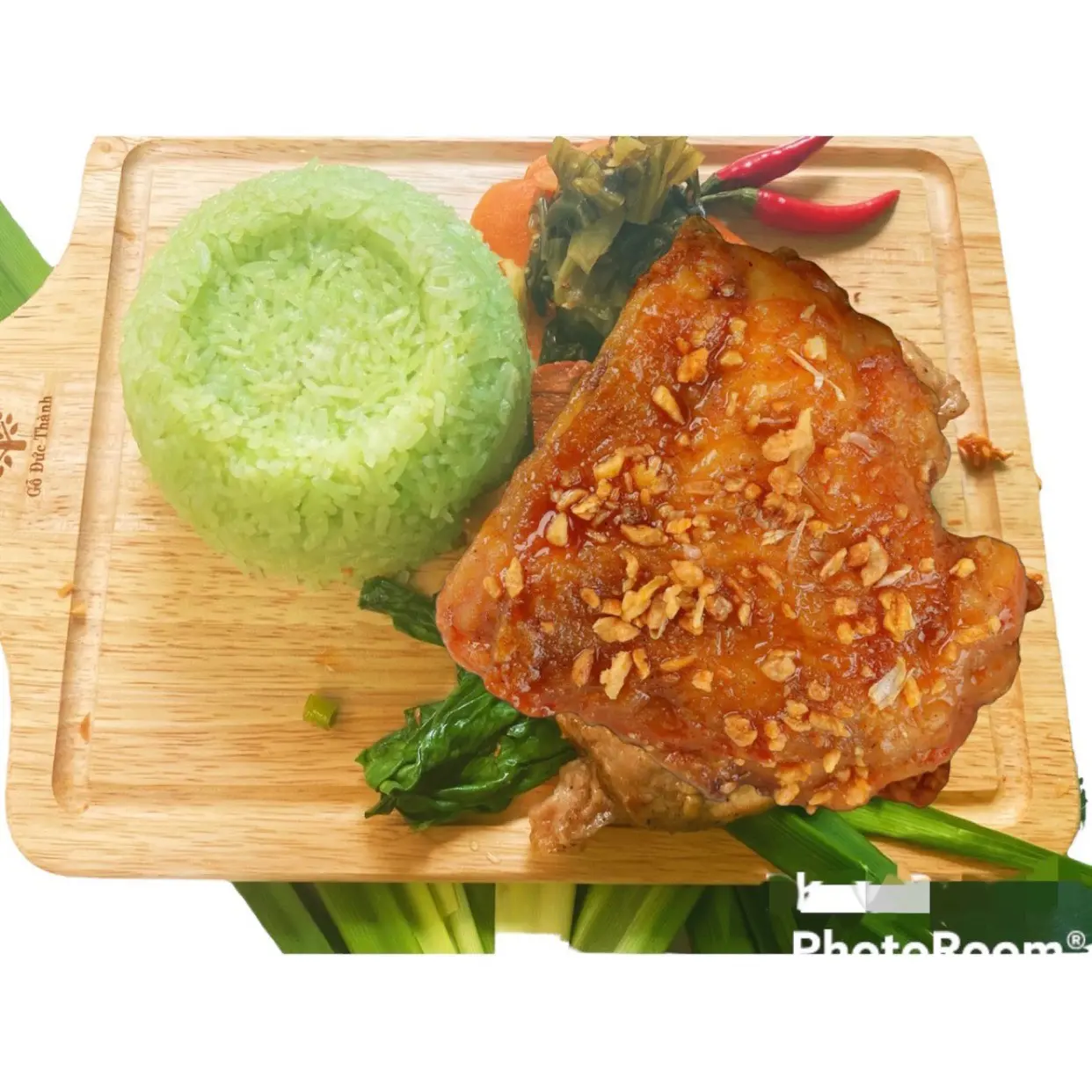 Hình ảnh CƠM GÀ Lá Dứa Sốt MẮM TỎI 