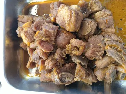 Hình ảnh cơm gà kho gừng