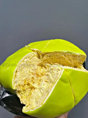 Hình ảnh Bánh Ngàn Lớp Vỏ Vị Dứa 16cm