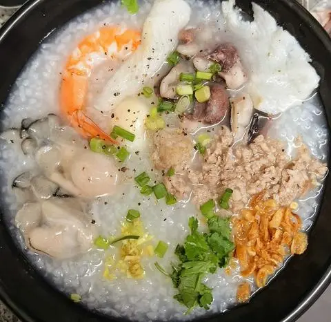 Hình ảnh Cháo thập cẩm cẩm thường size lớn