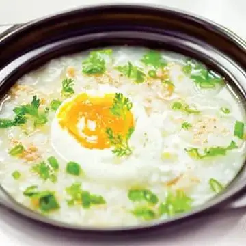 Hình ảnh CHÁO THỊT BẰM TRỨNG NẤM