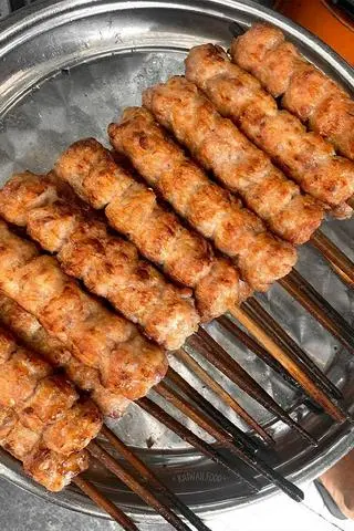 Hình ảnh Nem nướng thêm 