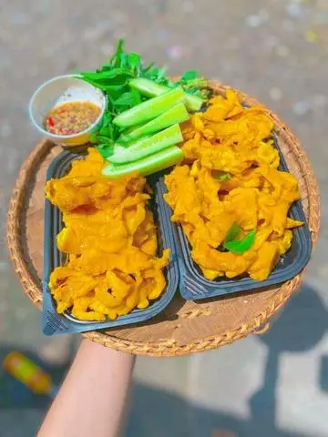 Hình ảnh Chân gà rút xương ủ muối nhà làm siêu ngon 