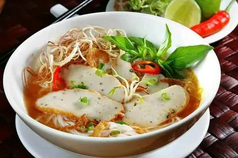 Hình ảnh BÁNH CANH CHẢ CÁ