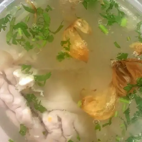 Hình ảnh Hủ tiếu mềm óc heo nguyên bộ nước lỏng