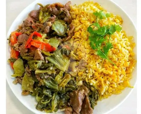 Hình ảnh Cơm bò xào cải chua + canh rong biển