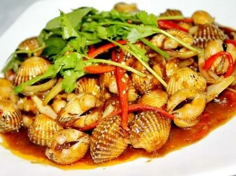 Hình ảnh sò huyết xào me