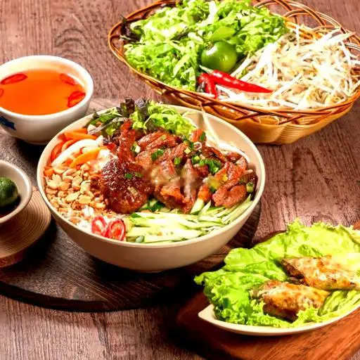Hình ảnh Bún Thịt Nướng đặc biệt - Ăn kèm chả giò