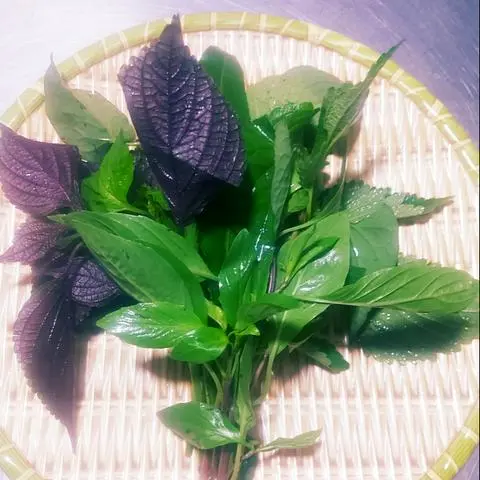 Hình ảnh Rau Thêm