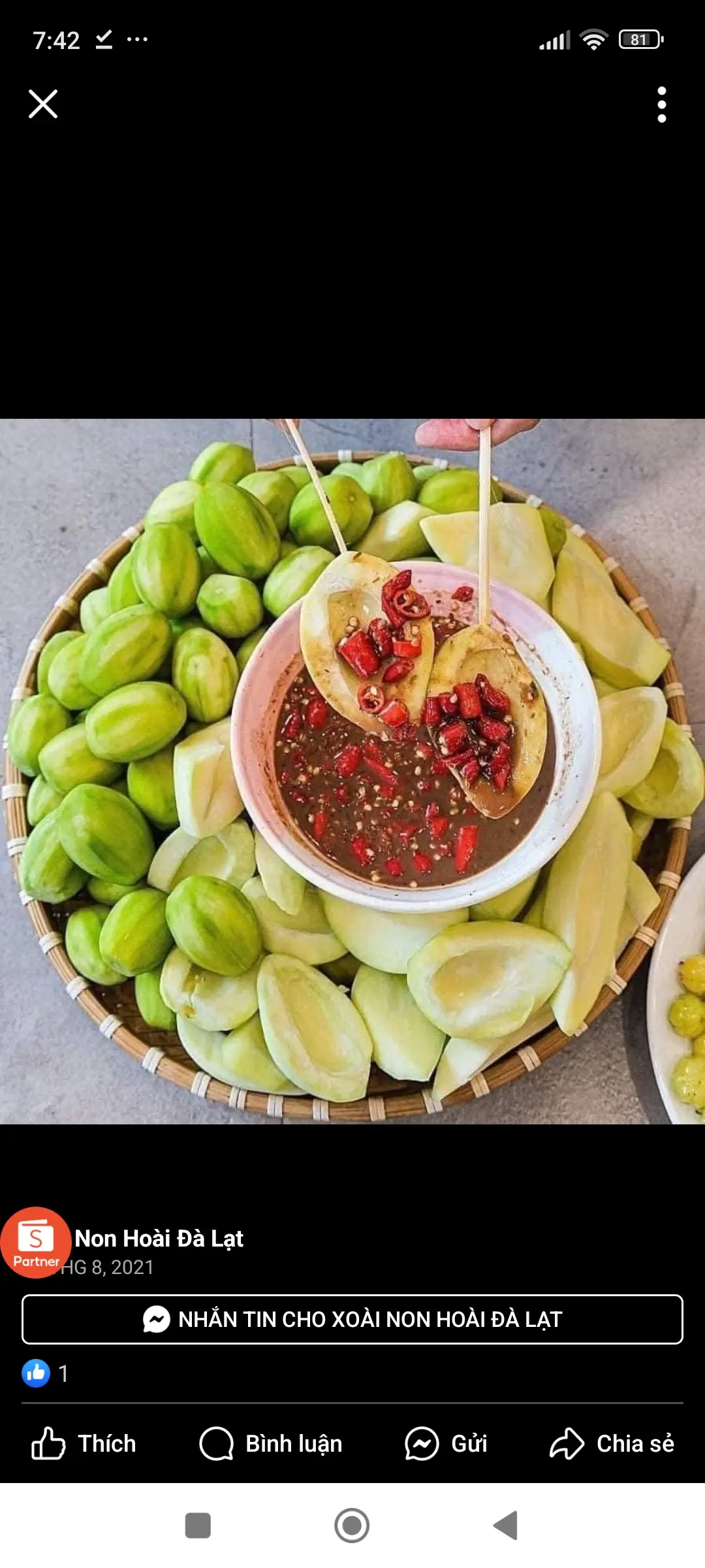 Hình ảnh Xoài - Cóc Mix Chấm Mắm Ruốc 