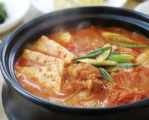 Hình ảnh Canh kimchi