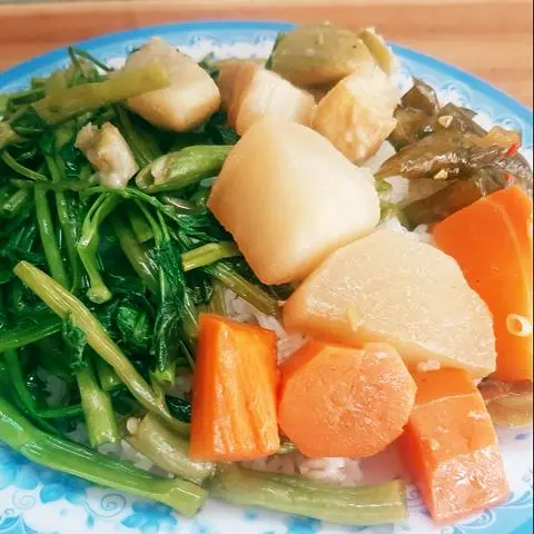 Hình ảnh Cơm rau củ kho.