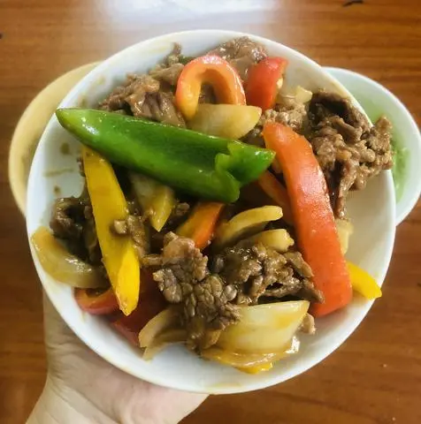 Hình ảnh Ớt Chuông Xào Bò ( Ko Cơm )