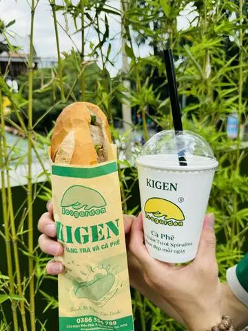 Hình ảnh COMBO BÁNH MÌ THỊT NƯỚNG FAIRY + CÀ PHÊ SỮA TẢO XOẮN (L)