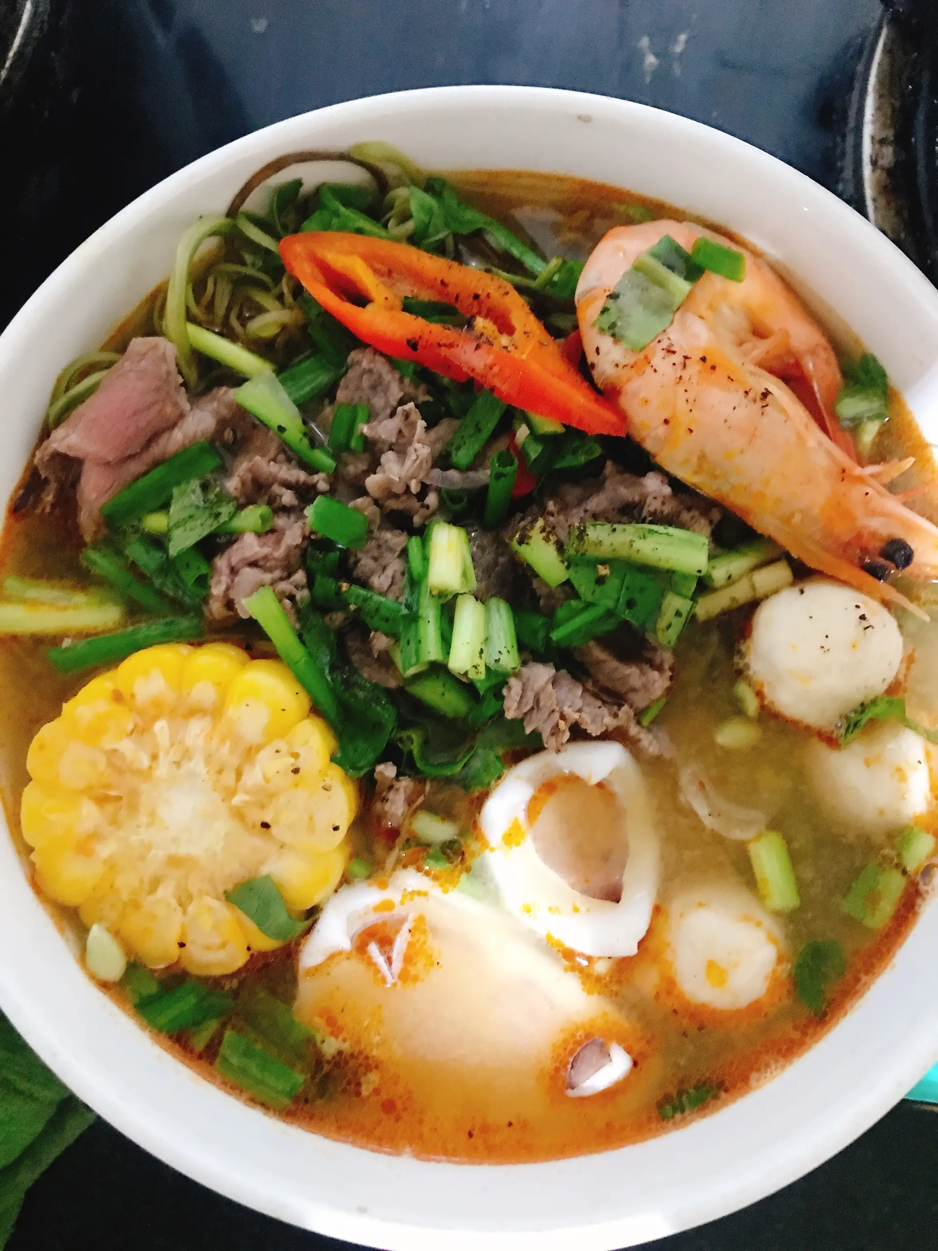 Hình ảnh Bún Thái hải sản