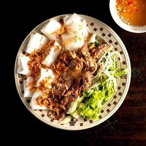 Hình ảnh Bánh ướt thịt nướng than hoa