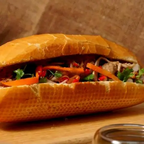 Hình ảnh Bánh mì bì thịt