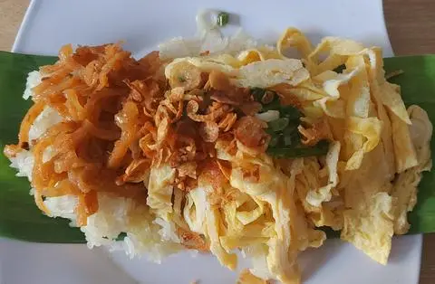 Hình ảnh Xôi trứng chiên
