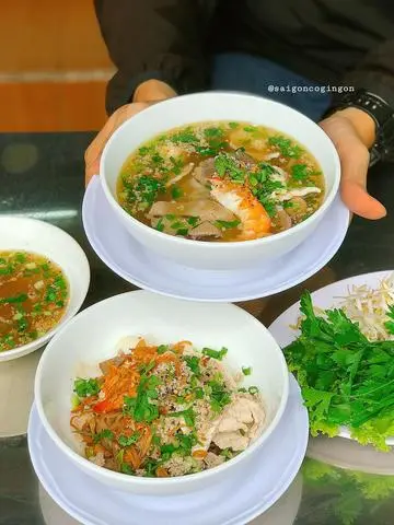 Hình ảnh Hủ tiếu mì nước