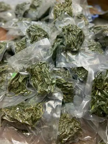 Hình ảnh Rau tiến vua khô 250g