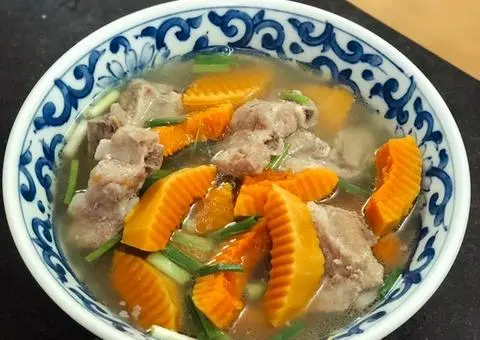 Hình ảnh Cơm canh Sườn Non hầm bí đỏ