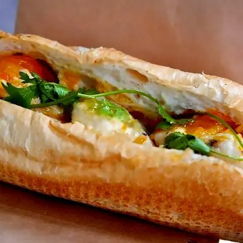 Hình ảnh Bánh mì 1 trứng oppla