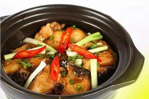 Hình ảnh Cơm niêu cá lóc kho tộ