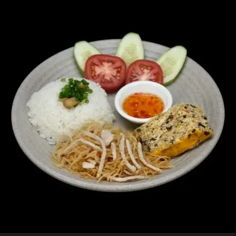 Hình ảnh CƠM TẤM + CHẢ + BÌ