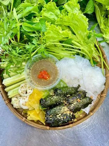 Hình ảnh 2 Phần bò lá lốt ( 12 Cuốn bò )