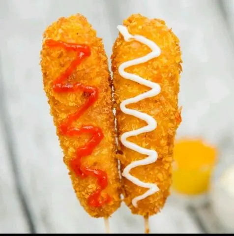 Hình ảnh HOTDOG XÚC XÍCH PHÔ MAI