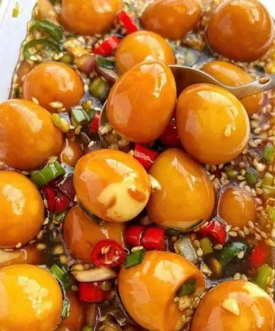 Hình ảnh TRỨNG CÚT NGÂM TƯƠNG - 15 TRỨNG