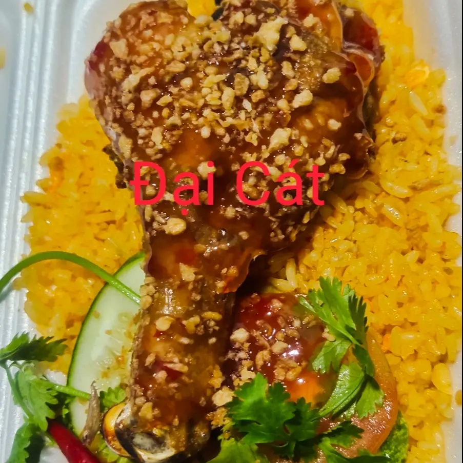 Hình ảnh Cơm Gà Sốt Tương Chua Ngọt Lớn